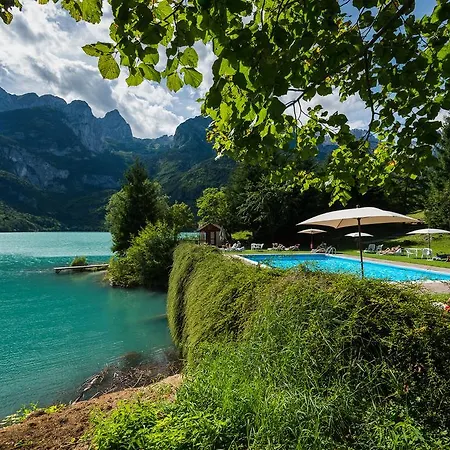 Grand 3* Molveno